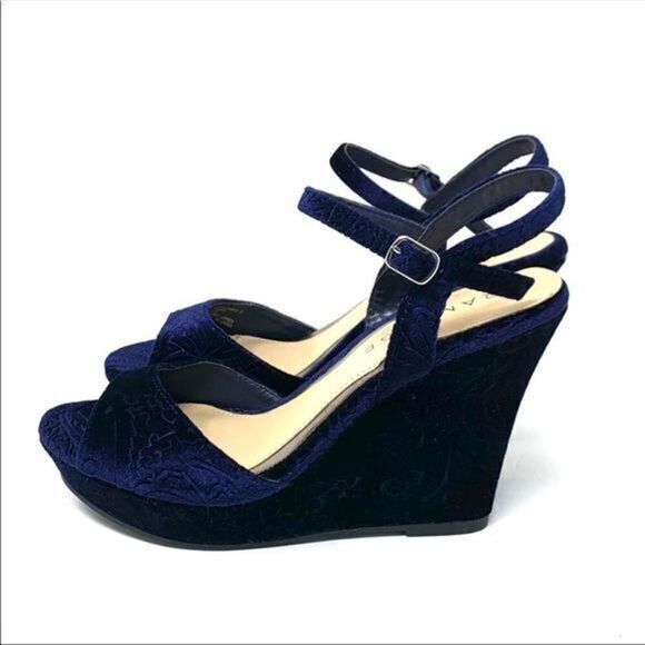 𝅺Rampage Chrissy Velvet Wedges Shoes sz 6 NEW #C533 - Picture 1 of 6